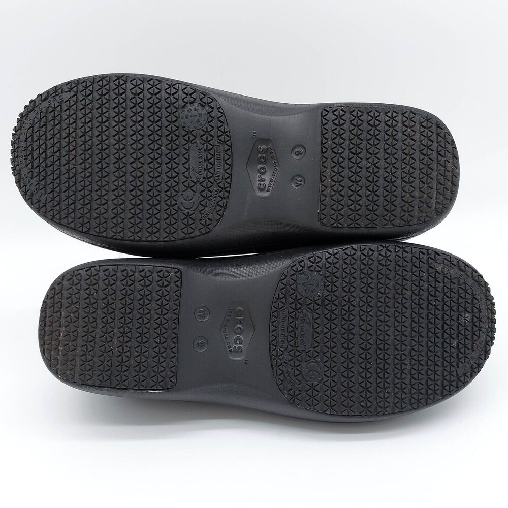 Crocs On The Clock Slip Resistant Clog Women's Sz… - image 6